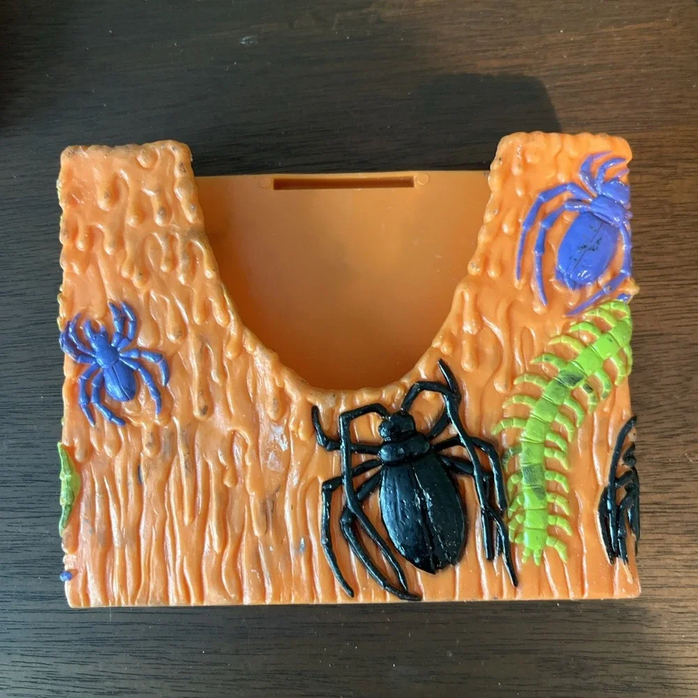 Vintage 2006 Creepy Crawlers  Bug Maker With Some Accessories No Box